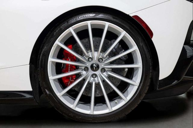 Photo of 2020 Silica White McLaren GT
