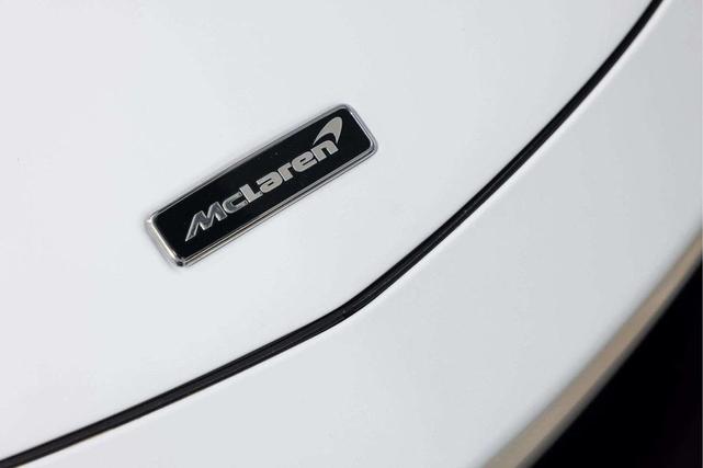 Photo of 2020 Silica White McLaren GT