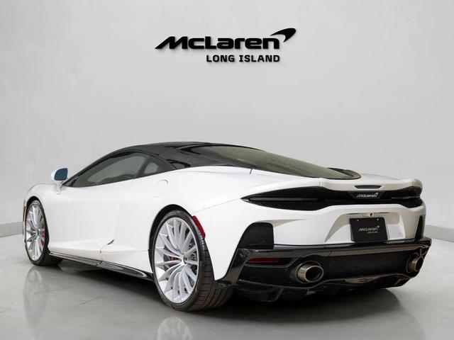 Photo of 2020 Silica White McLaren GT