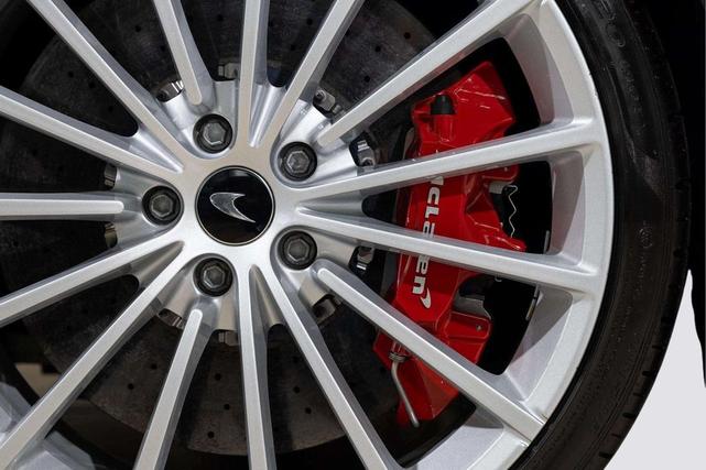 Photo of 2020 Silica White McLaren GT