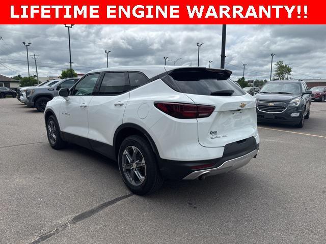 Photo of 2023 Summit White Chevrolet Blazer
