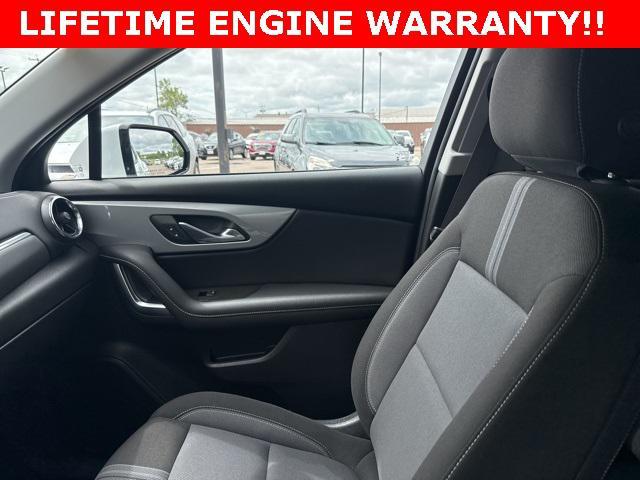Photo of 2023 Summit White Chevrolet Blazer