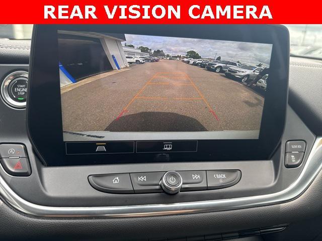 Photo of 2023 Summit White Chevrolet Blazer