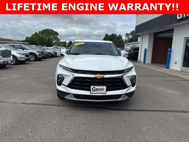 Photo of 2023 Summit White Chevrolet Blazer