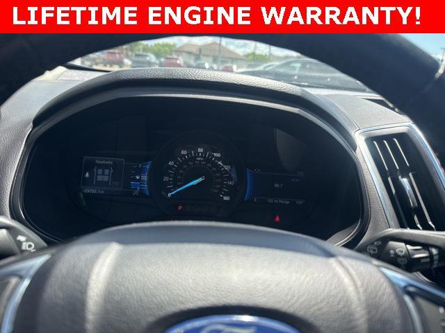 Photo of 2024 Blue Metallic Ford Edge