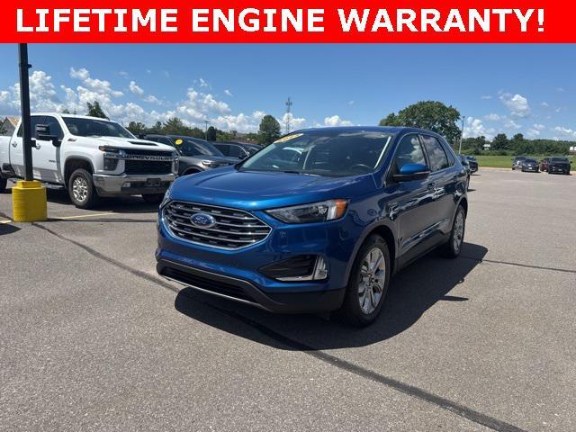 Photo of 2024 Blue Metallic Ford Edge