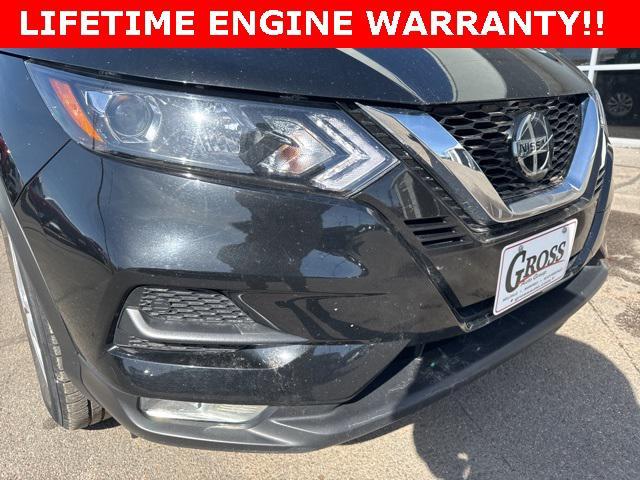 Photo of 2022 Magnetic Black Pearl Nissan Rogue Sport