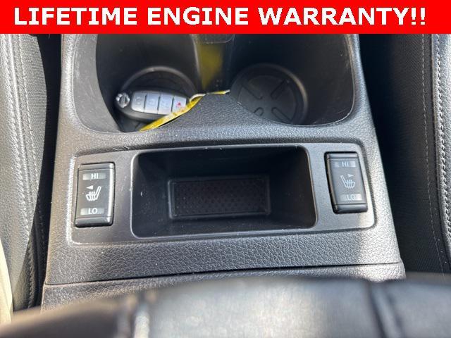 Photo of 2022 Magnetic Black Pearl Nissan Rogue Sport