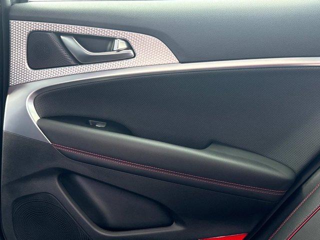 Photo of 2023 Hallasan Green Genesis G70