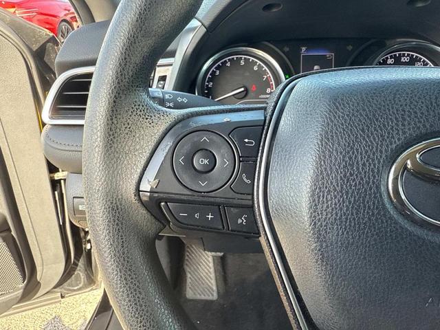 Photo of 2018 Black Toyota Camry
