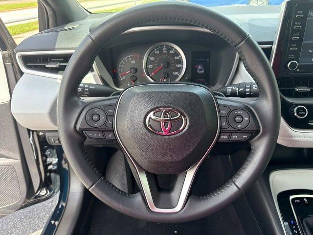Photo of 2021 Blue Toyota Corolla Hatchback