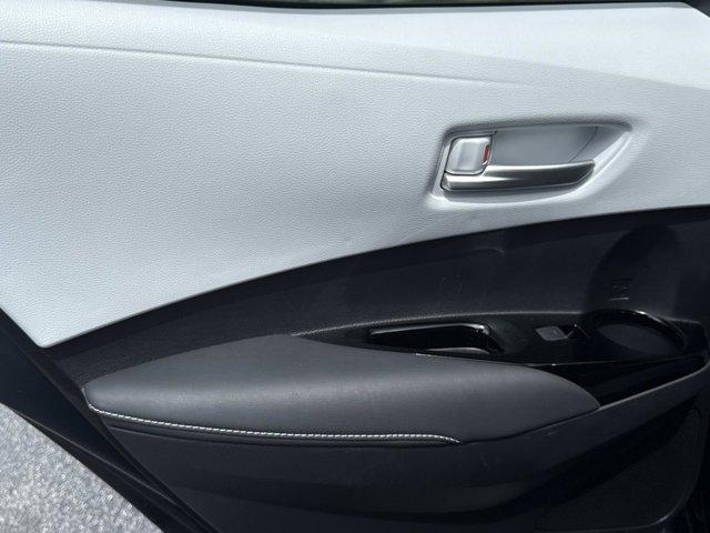 Photo of 2021 Blue Toyota Corolla Hatchback