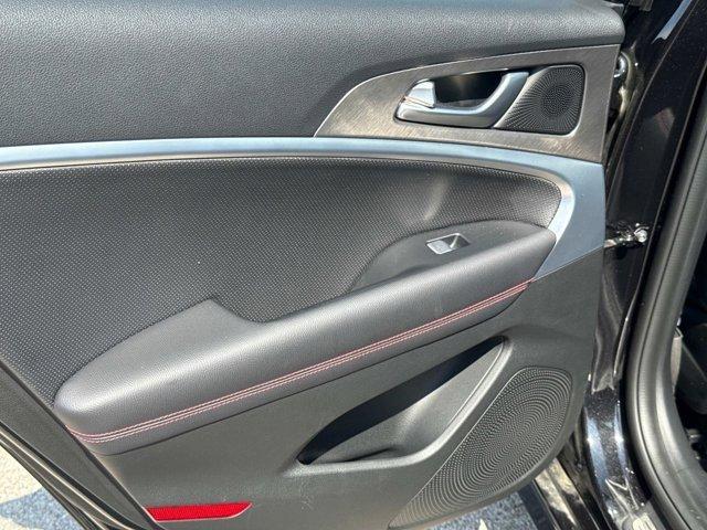 Photo of 2024 Vik Black Genesis G70