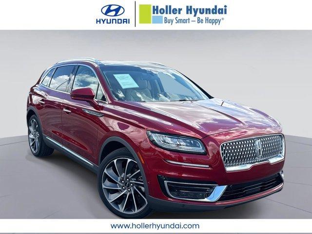 Photo of 2019 Red Lincoln Nautilus