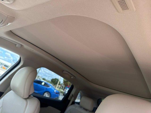 Photo of 2019 Red Lincoln Nautilus