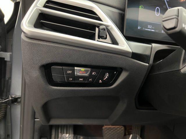 Photo of 2025 Gray BMW 430