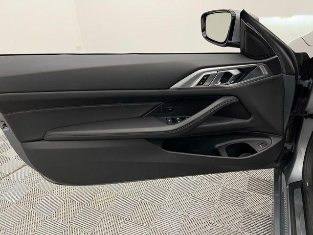 Photo of 2025 Gray BMW 430