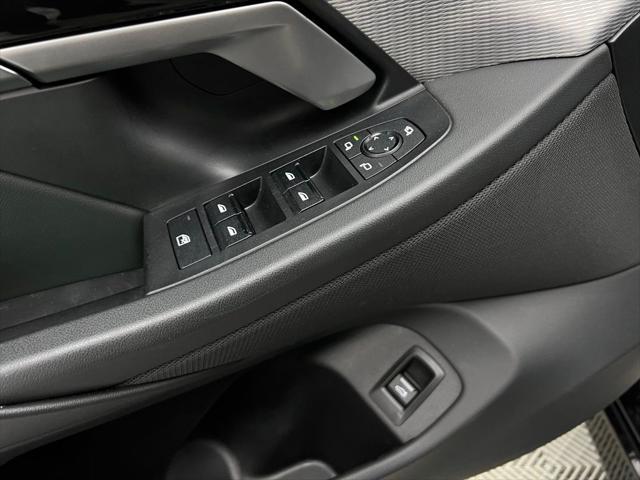 Photo of 2024 Gray BMW 530