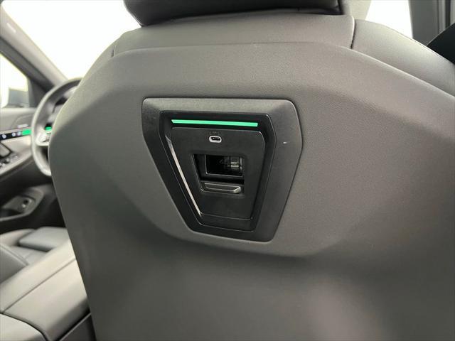 Photo of 2024 Gray BMW 530