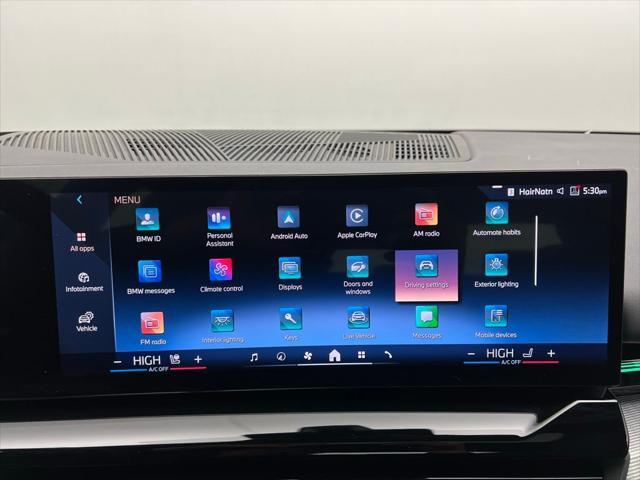 Photo of 2024 Gray BMW 530