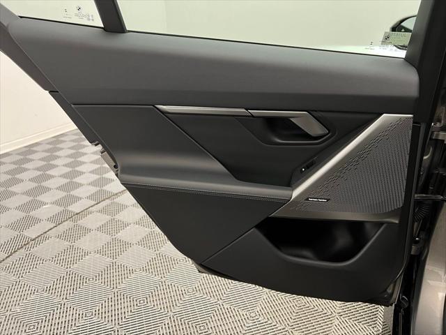 Photo of 2024 Gray BMW 530