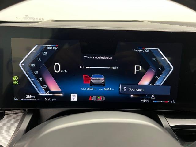 Photo of 2024 Gray BMW 530