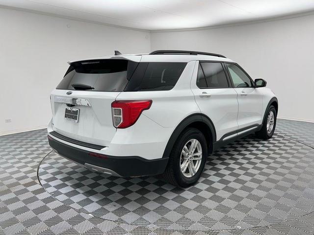 Photo of 2023 Oxford White Ford Explorer