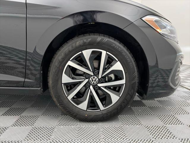 Photo of 2022 Deep Black Pearl Volkswagen Jetta