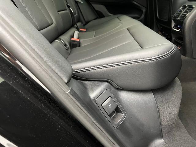 Photo of 2024 Black BMW X4