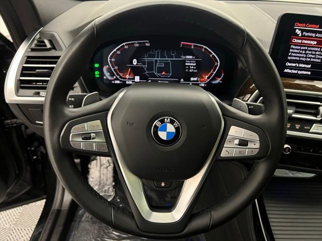 Photo of 2024 Black BMW X4