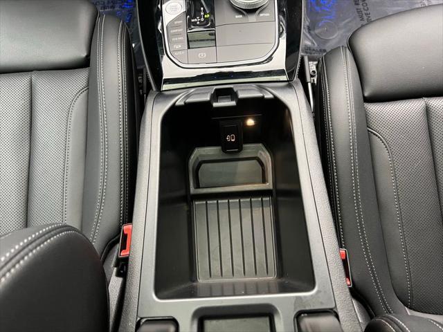 Photo of 2024 Black BMW X4