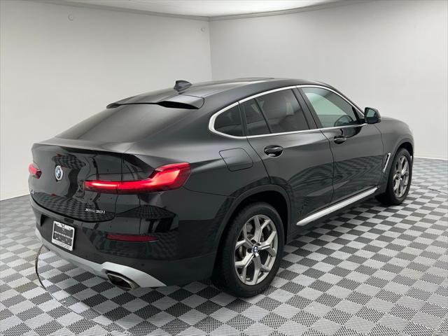 Photo of 2024 Black BMW X4