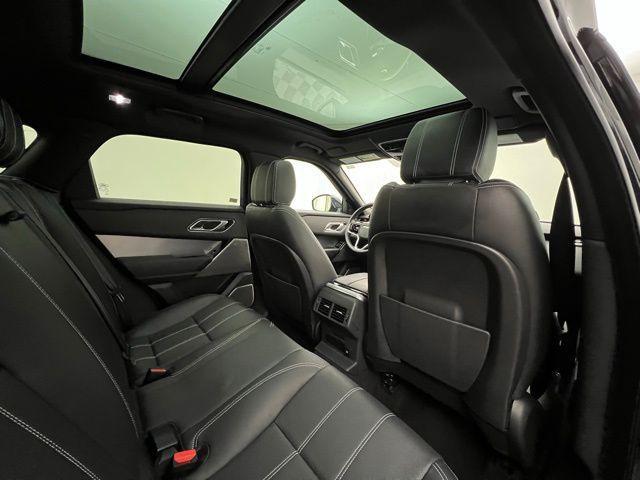 Photo of 2021 Santorini Black Metallic Land Rover Range Rover Velar