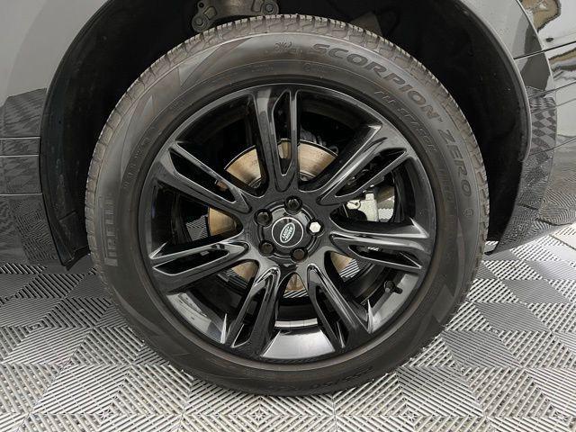 Photo of 2021 Santorini Black Metallic Land Rover Range Rover Velar