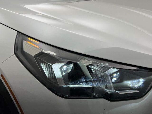 Photo of 2025 White BMW X2
