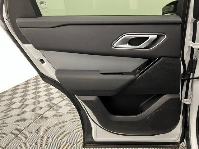 Photo of 2024 White Land Rover Range Rover Velar