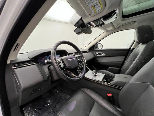 Photo of 2024 White Land Rover Range Rover Velar