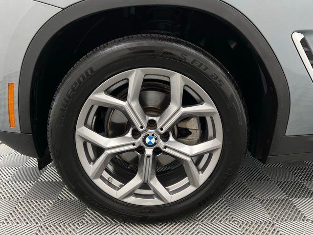 Photo of 2024 Gray BMW X3