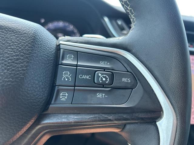 Photo of 2023 Diamond Black Jeep Grand Cherokee