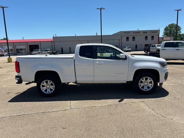 Photo of 2021 Summit White Chevrolet Colorado