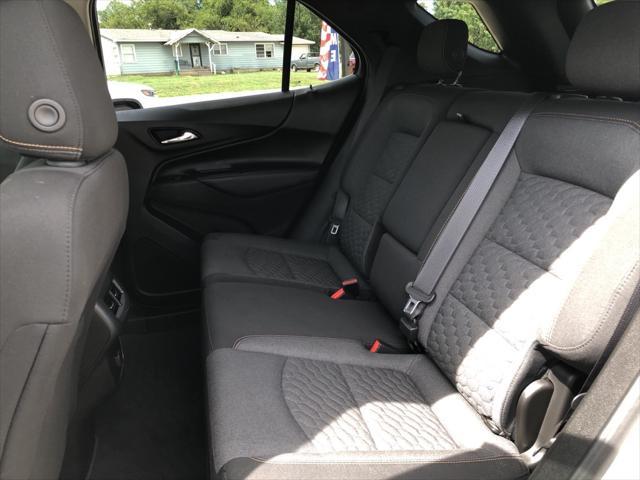 Photo of 2018 Iridescent Pearl Tricoat Chevrolet Equinox