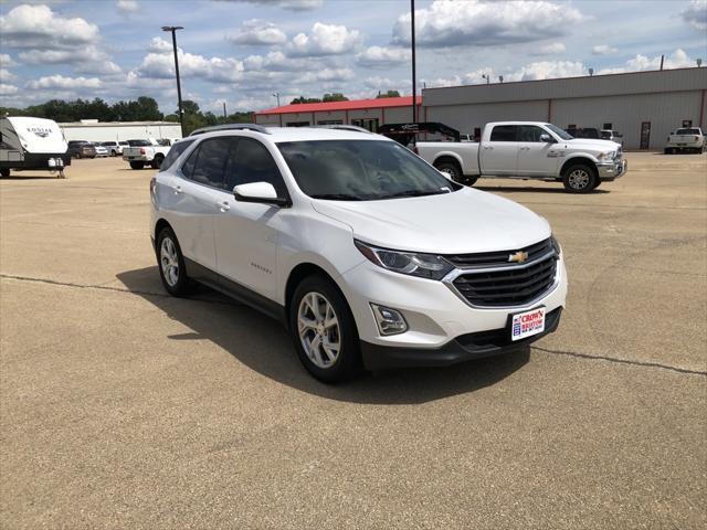 Photo of 2018 Iridescent Pearl Tricoat Chevrolet Equinox