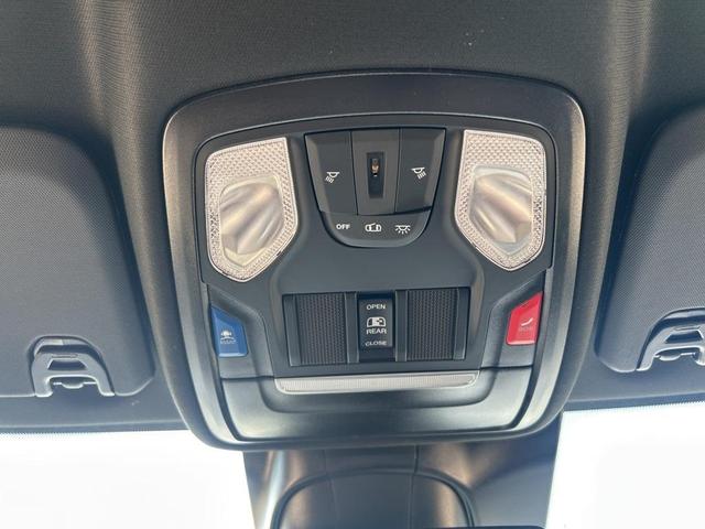 Photo of 2025 Bright White Clearcoat RAM 2500