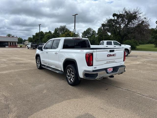 Photo of 2023 Summit White GMC Sierra 1500