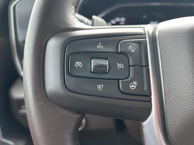 Photo of 2023 Summit White GMC Sierra 1500