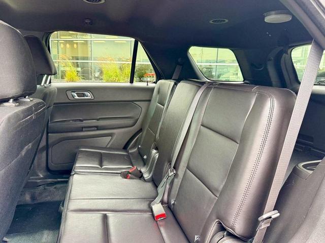 Photo of 2014 Dark Blue Ford Utility Police Interceptor