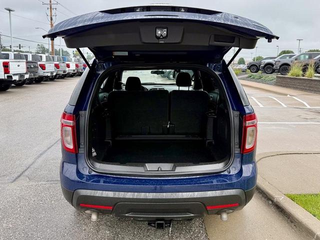 Photo of 2014 Dark Blue Ford Utility Police Interceptor