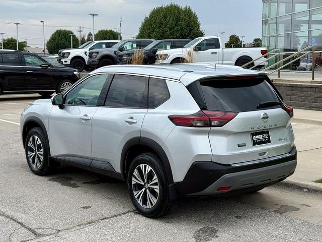 Photo of 2021 Brilliant Silver Metallic Nissan Rogue
