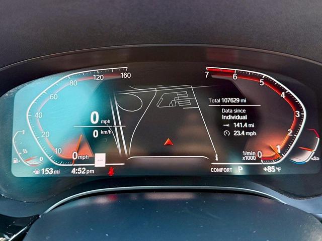 Photo of 2022 Black Sapphire Metallic BMW 530