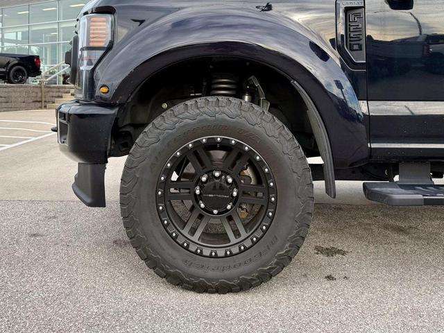 Photo of 2020 Agate Black Metallic Ford F-250
